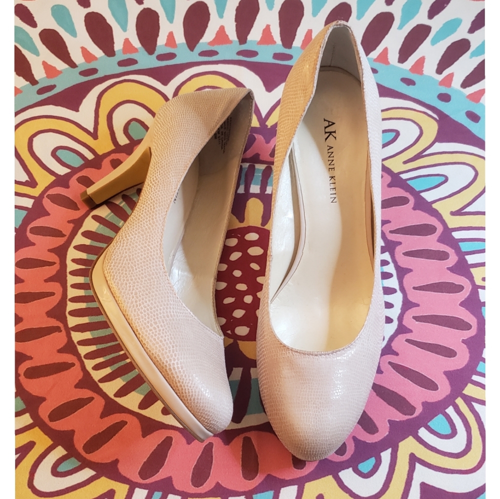 ANNE KLEIN Rounded Toe Heels🌹 - Picture 2 of 8